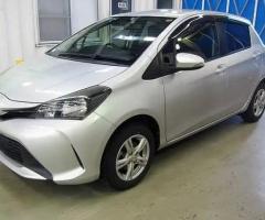Toyota Vitz 2015