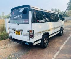 Nissan caravan 1994 - 2